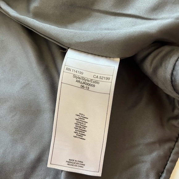 Roxy Black White Gray Striped Jacket New with Tags Size Small - Picture 7 of 11